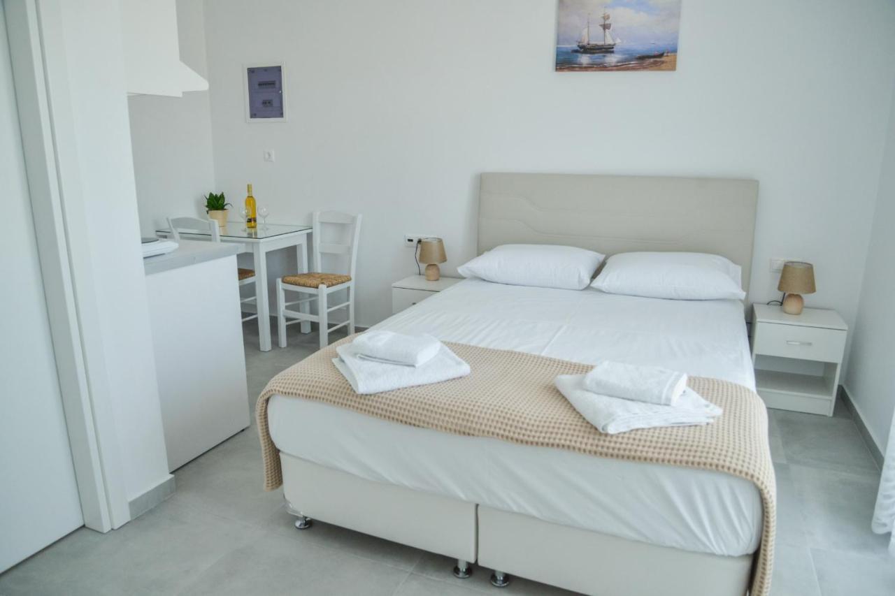 Zeras Apartments آداماس المظهر الخارجي الصورة