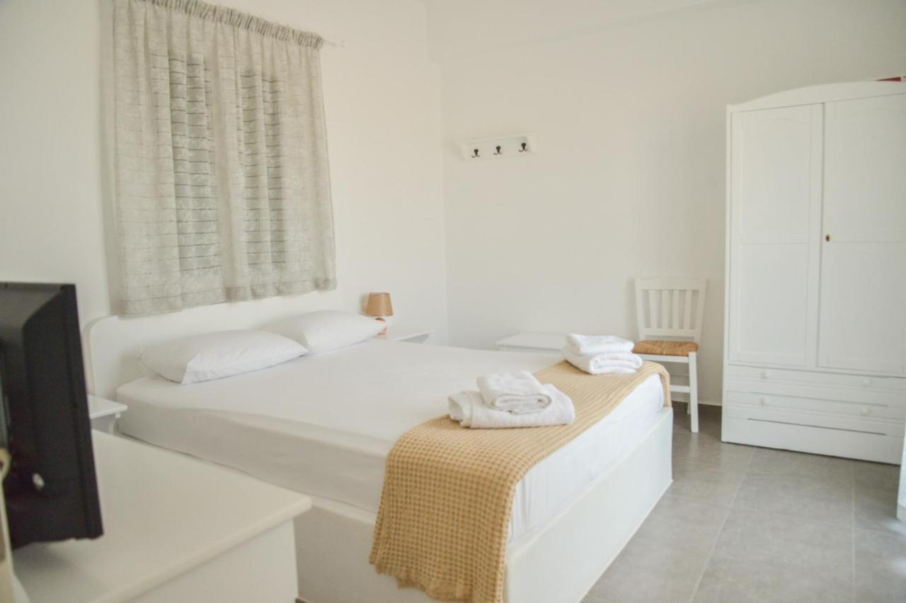 Zeras Apartments آداماس المظهر الخارجي الصورة