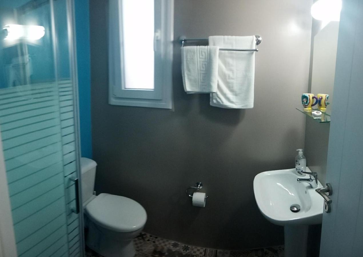 Zeras Apartments آداماس المظهر الخارجي الصورة