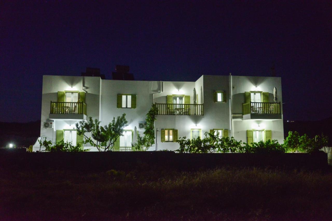 Zeras Apartments آداماس المظهر الخارجي الصورة