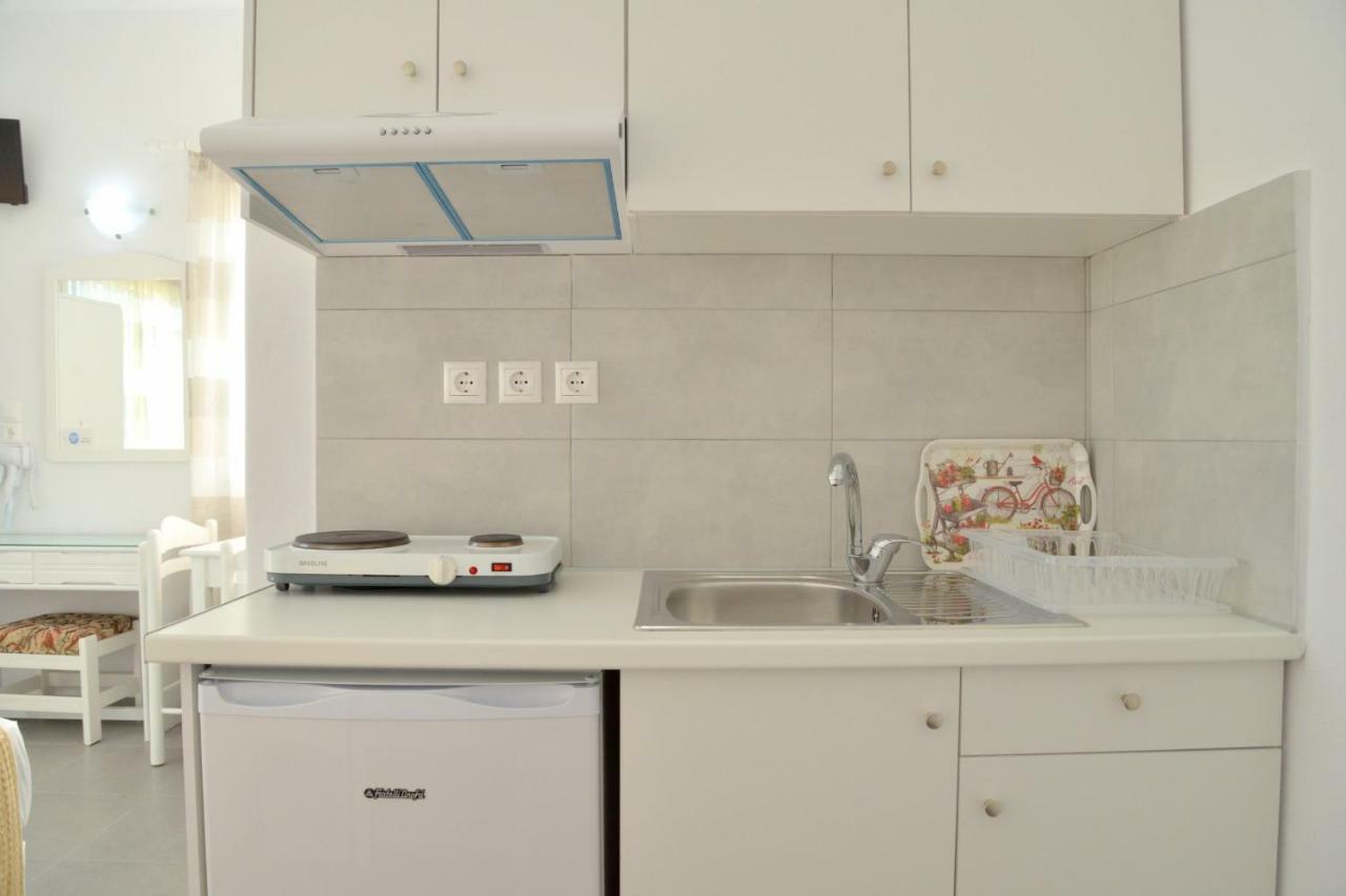Zeras Apartments آداماس المظهر الخارجي الصورة