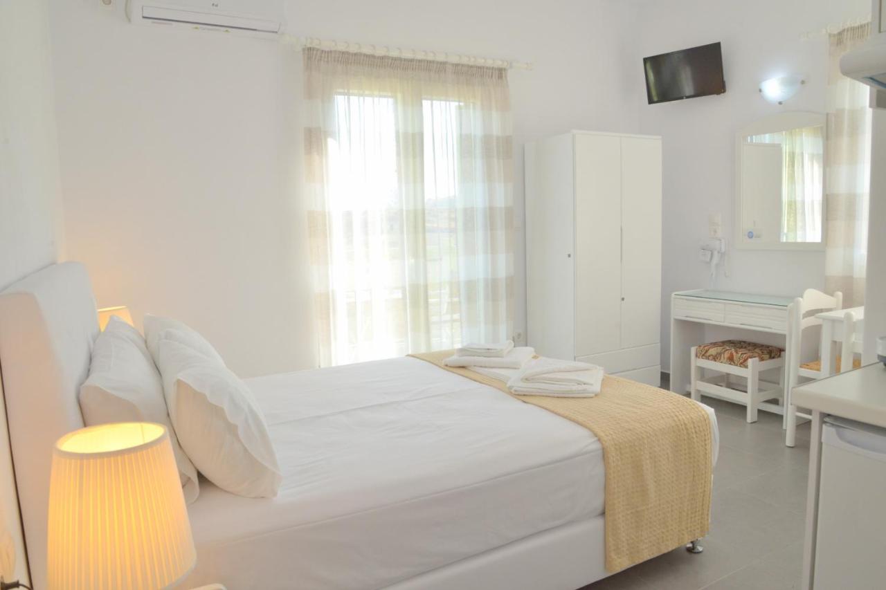 Zeras Apartments آداماس المظهر الخارجي الصورة